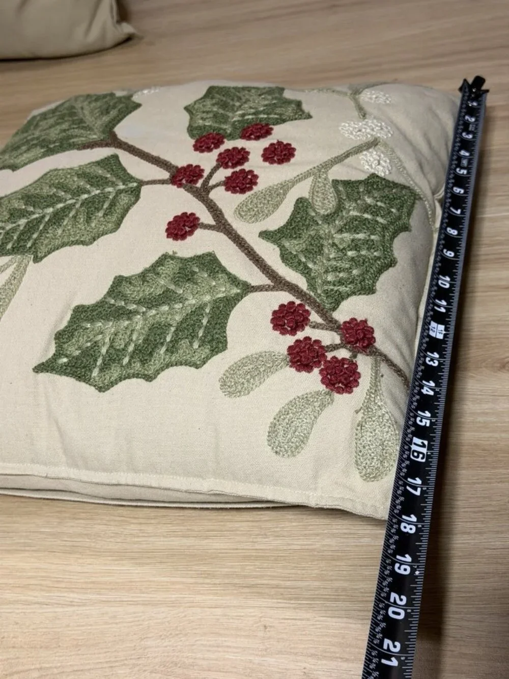 2 Pier 1 Embroidered Christmas Holiday Throw Pillows Holly Berry 18